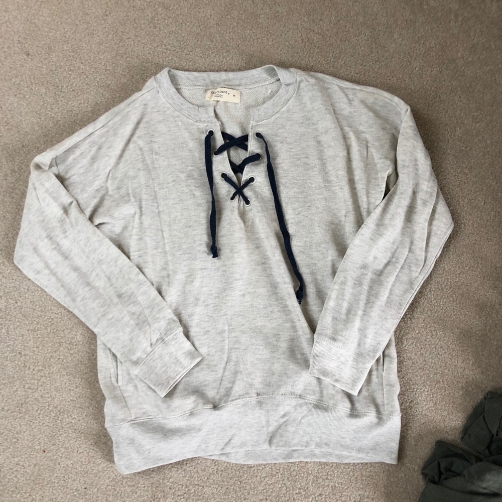 Tie up Sweater